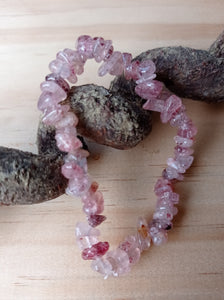 Hematoid Quartz Crystal Chip Bracelet
